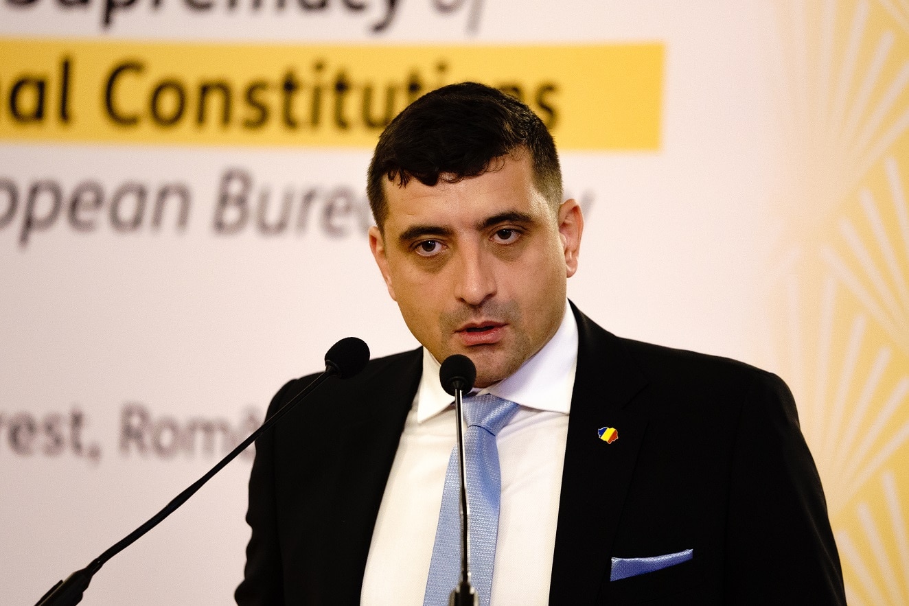 Simion a cerut guvernului să nu mai finanțeze oligarhia de la Chișinău. De ce poziția sa este corectă și ajută cu adevărat românii