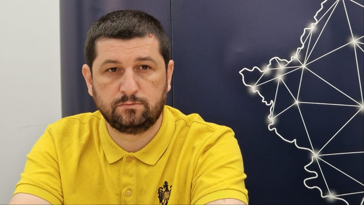 Marius Lulea: politicienii au tratat pe români precum o marfă de export, și-au vândut frații